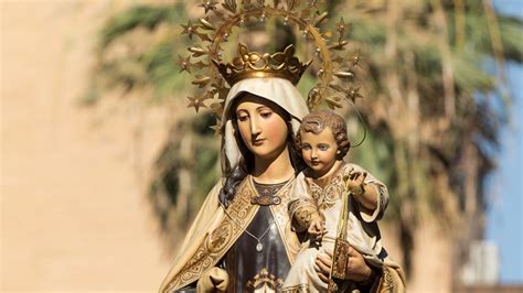 “La Virgen del Carmen” Una Visione Celeste di Tonalá!